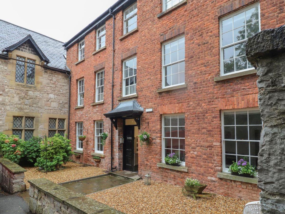 Memorial Building Apartment Ruthin Exterior photo